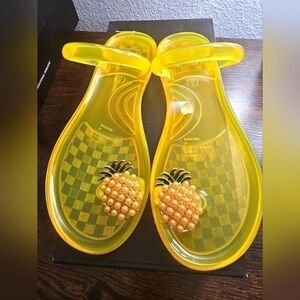 2/$20 INC 🍍LOREN TOE-LOOP SOLID JELLY SANDALS~ Pineapple